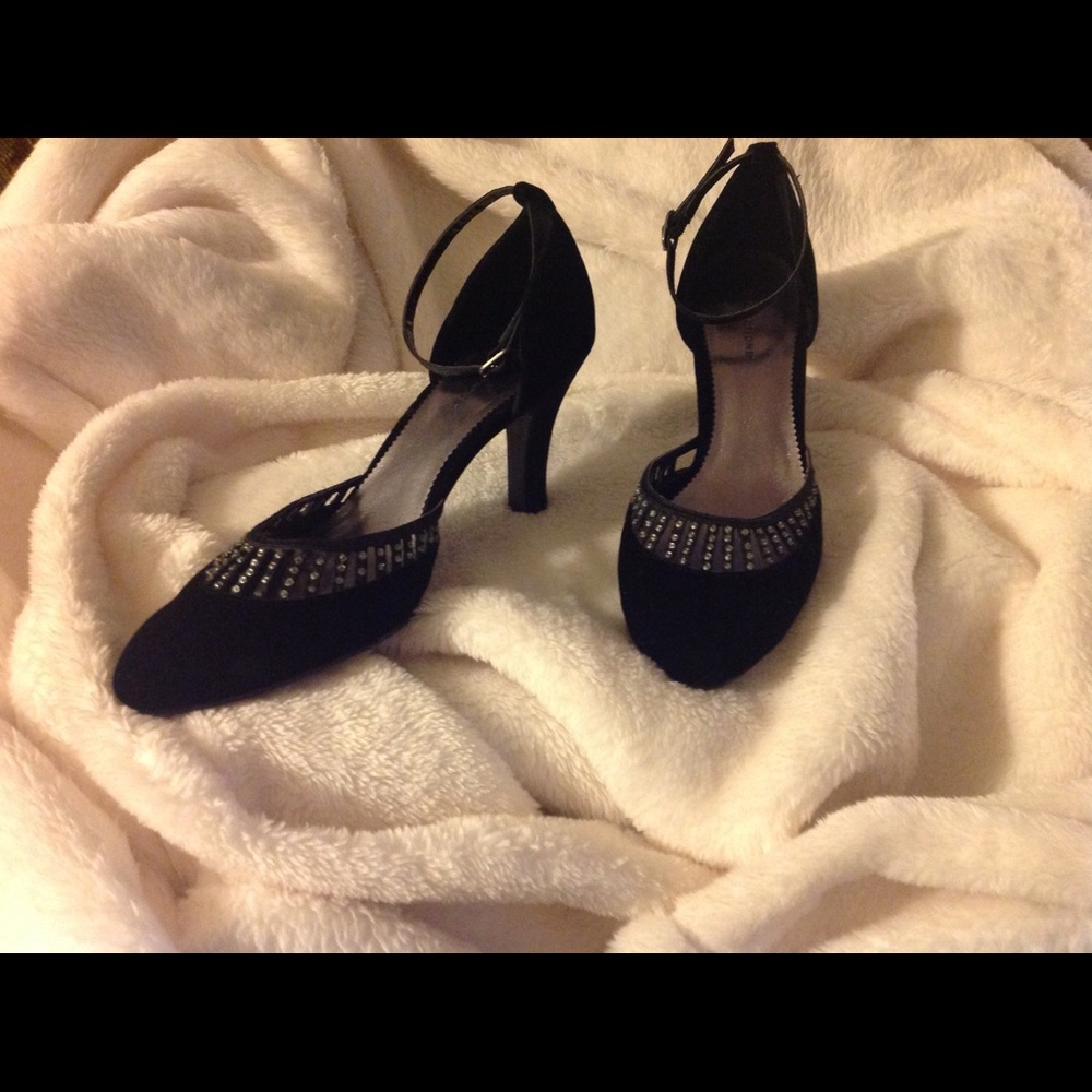Dressy heels